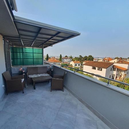 Apartment Sara Umag Luaran gambar