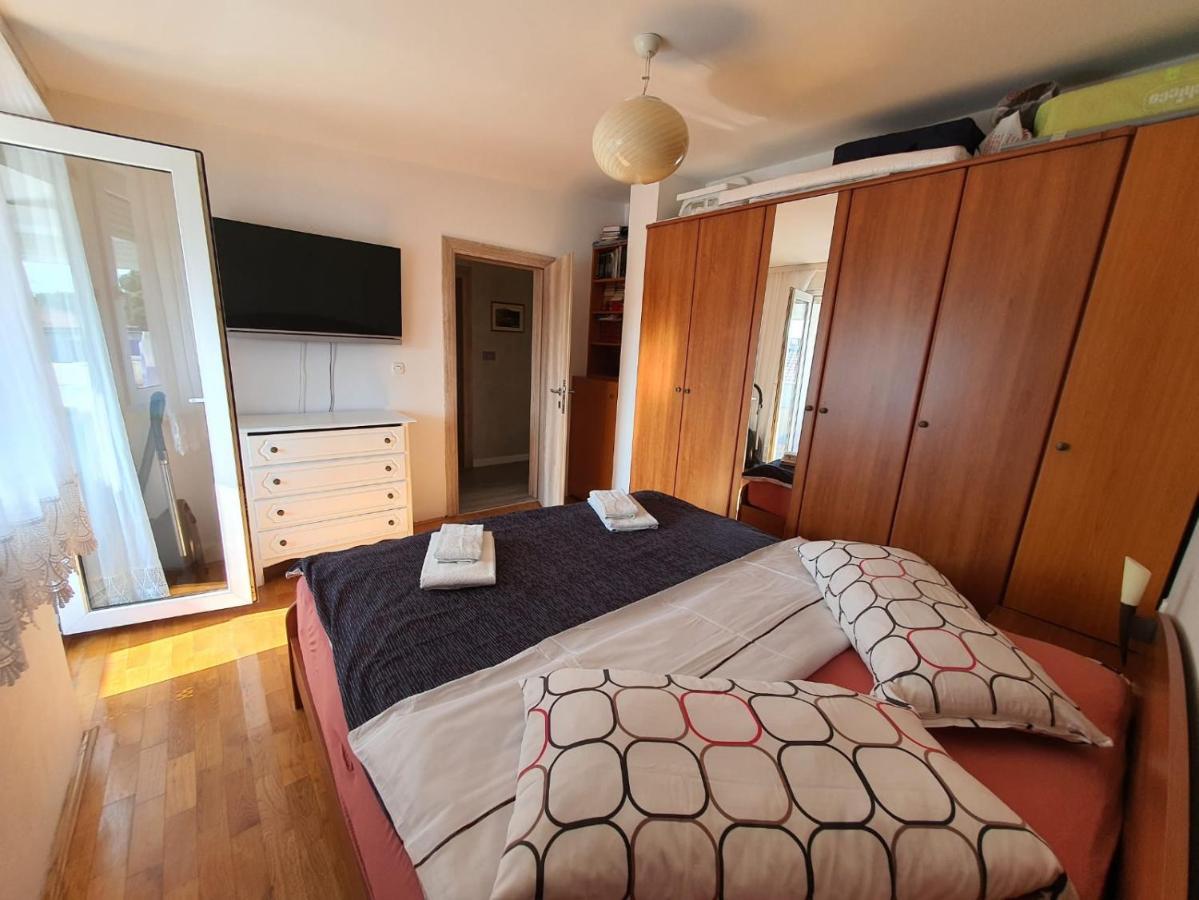 Apartment Sara Umag Luaran gambar