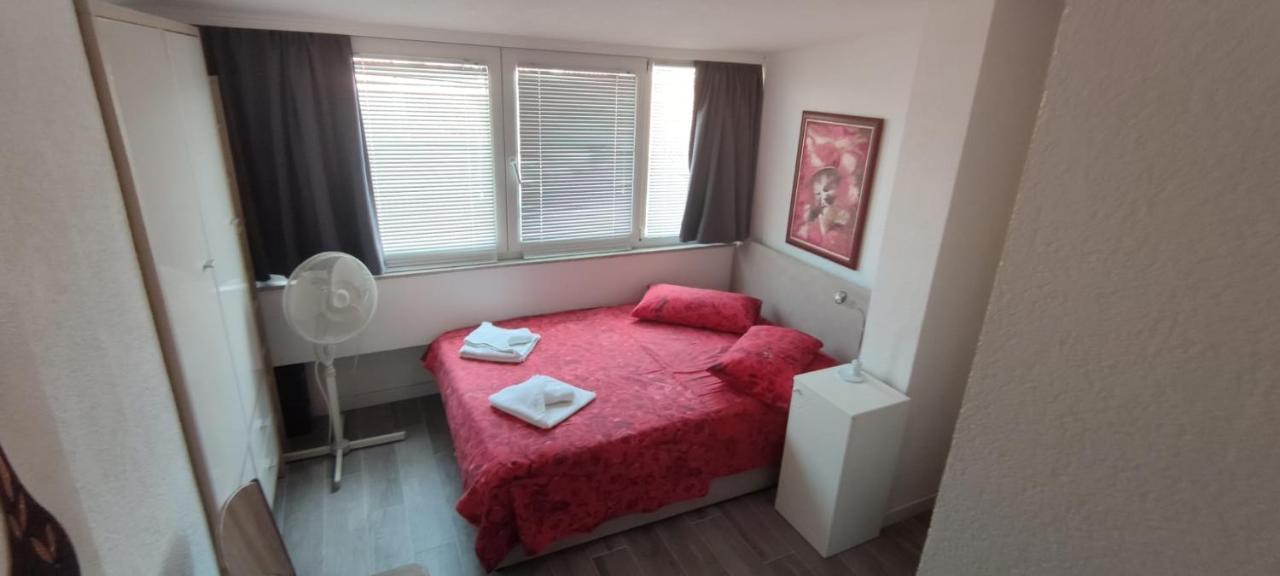 Apartment Sara Umag Luaran gambar